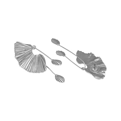 Silver Flair Drop Earring