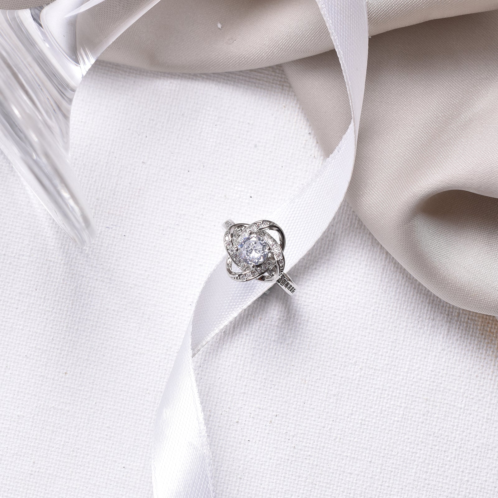 Piper Pretzel Silver Ring