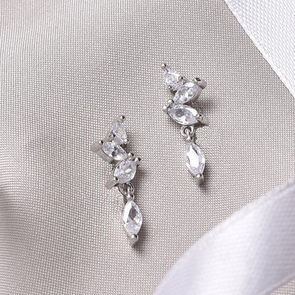 Lost in Leaf Silver Earring