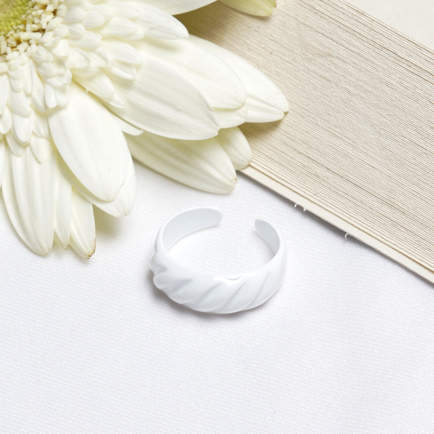 White Truffle Croissant Ring