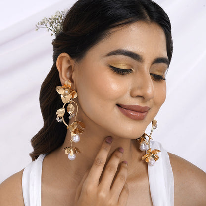 Narcissus Gold Earrings