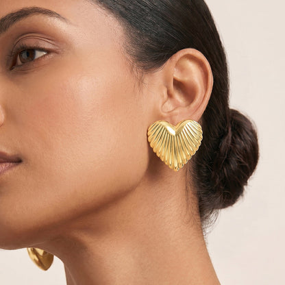 Ryeana Gold Love Earings