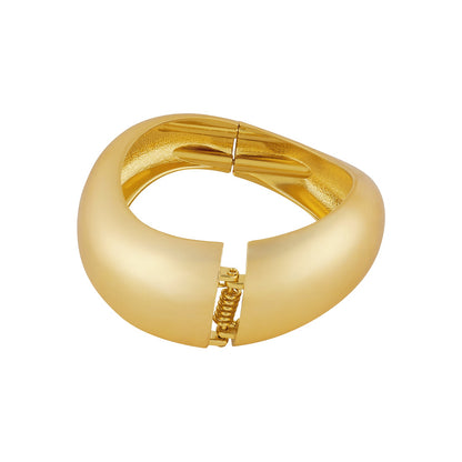 Céleste Gold Chunky Bracelet