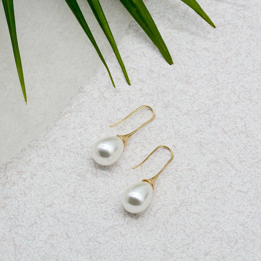 Pearly Gold Earrings - Joker & Witch