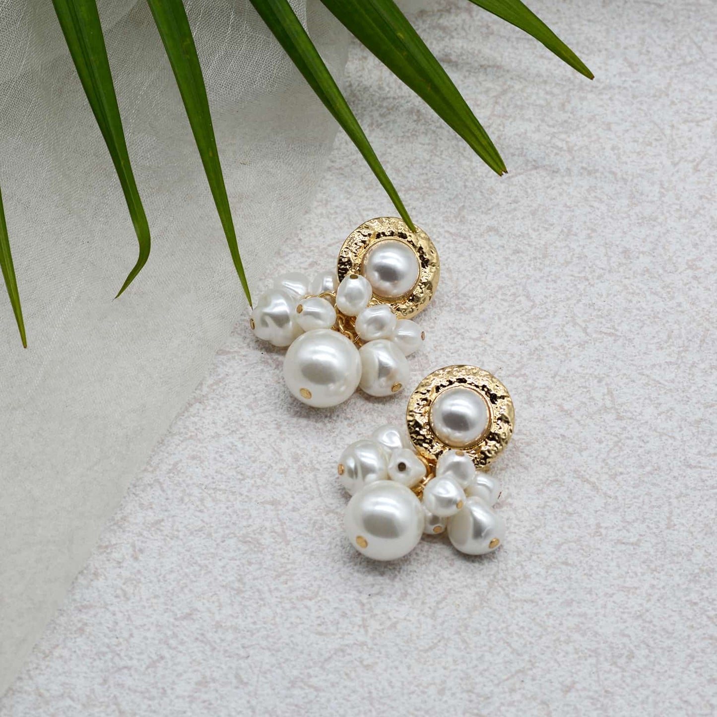 Mikimoto Pearl Gold Earrings - Joker & Witch