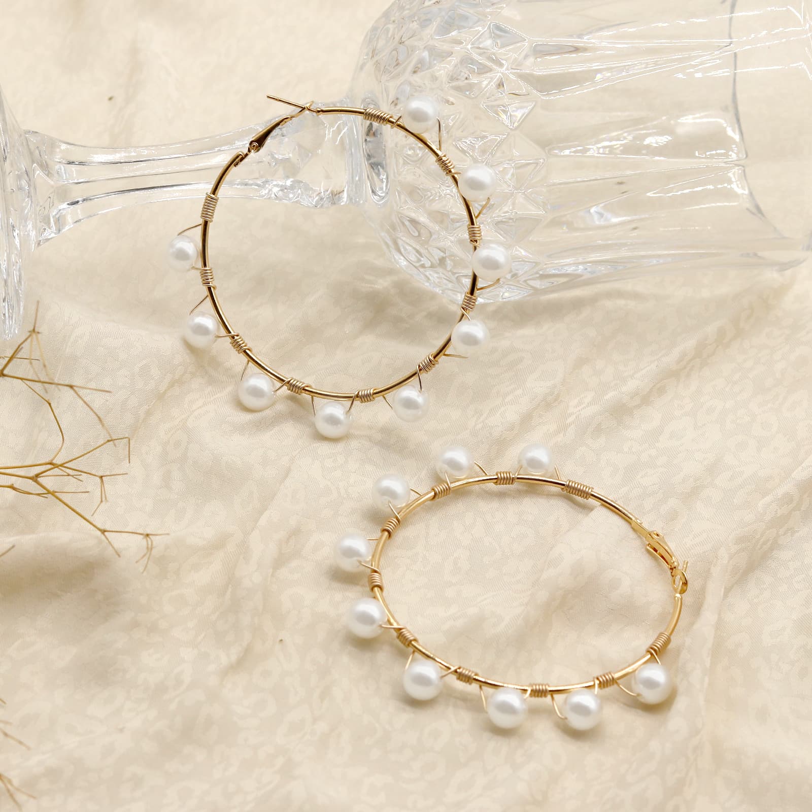 Glam Pearls Hoop Earrings - Joker & Witch