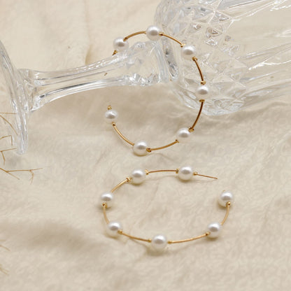 Chic Pearls Hoop Earrings - Joker & Witch