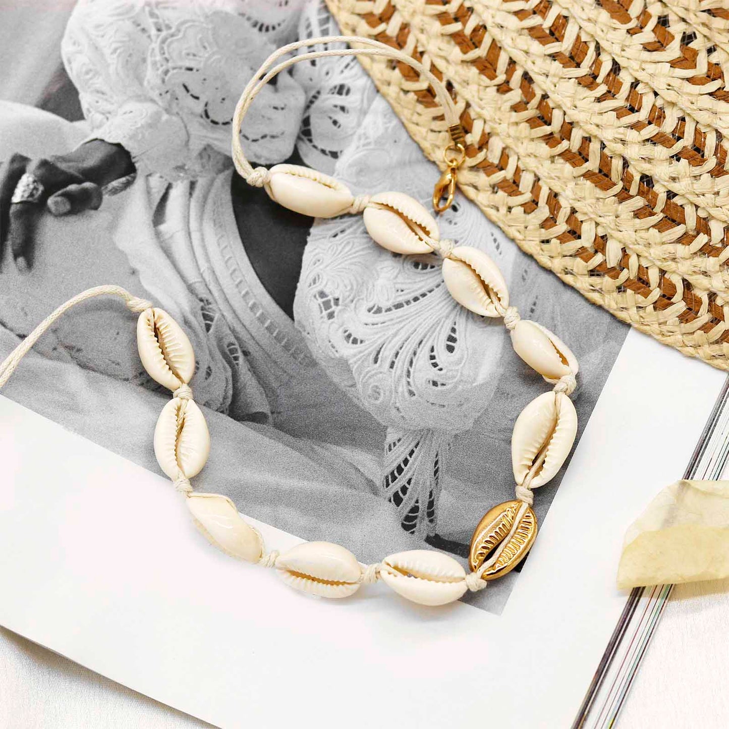 Naomi Mixed Shell Necklace - Joker & Witch