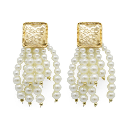 Elegant Pearl White Jewelry Set
