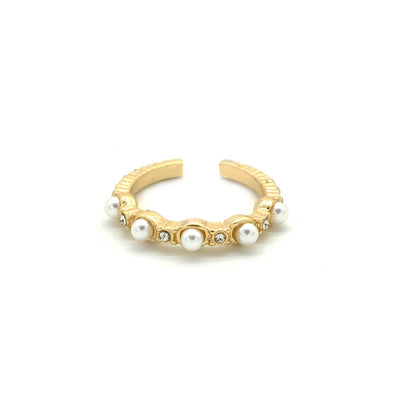Pearlacent Gold Ring