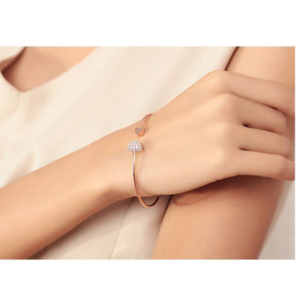 Gold Heart Bracelet - Joker & Witch