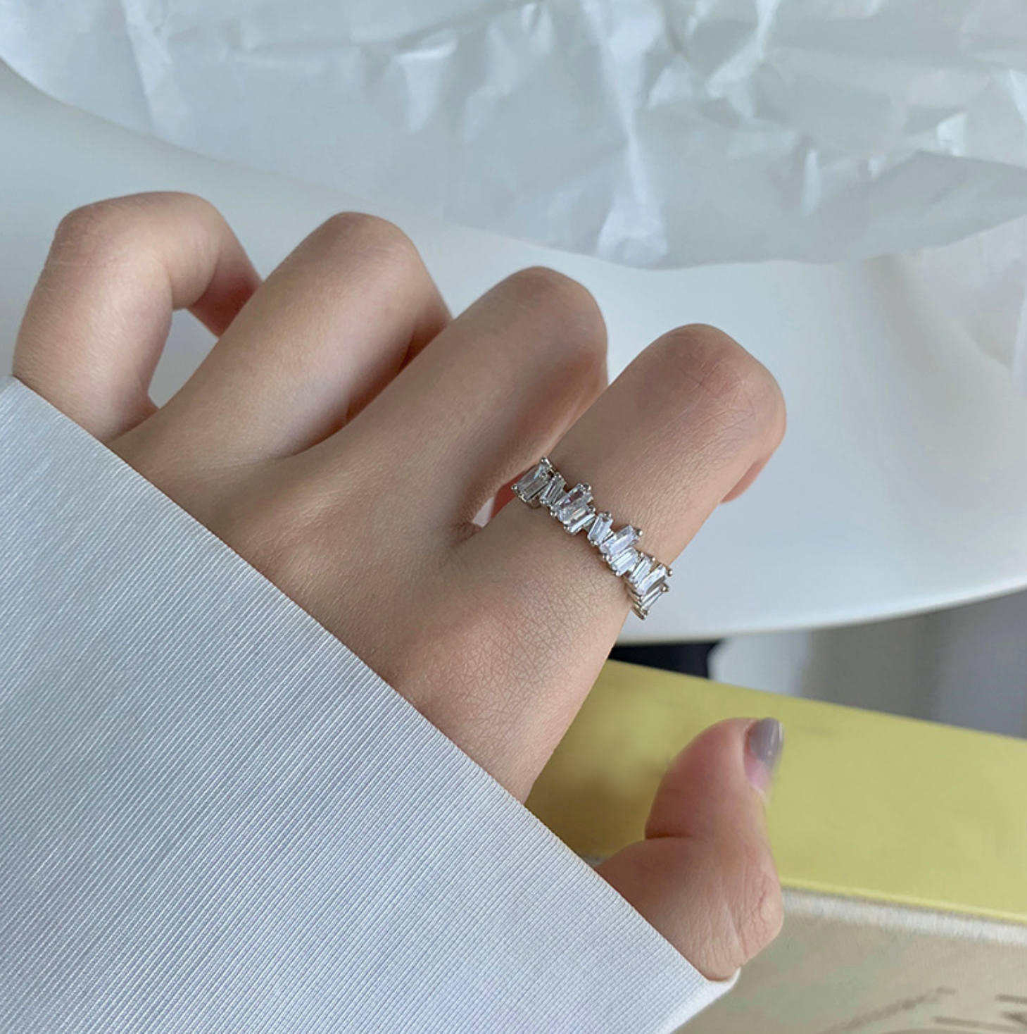 Ochi Dainty Silver Ring