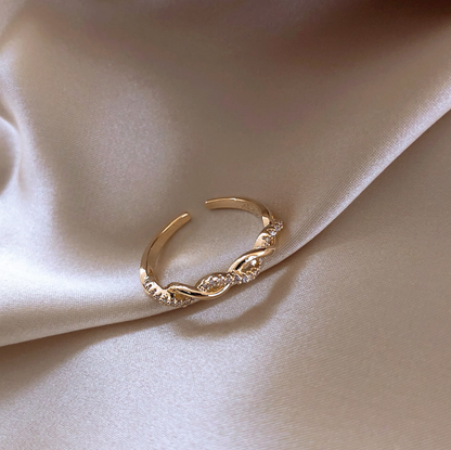 Margherita Gold Dainty Ring