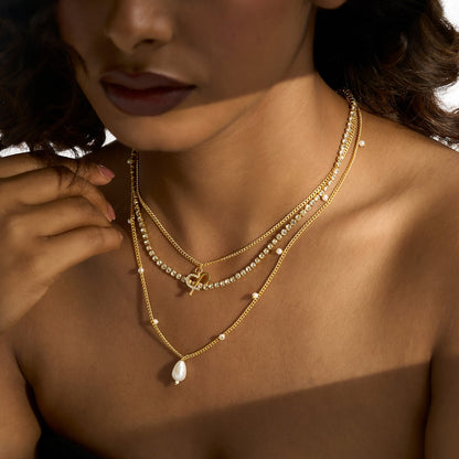 Eva Monogram Gold Necklace