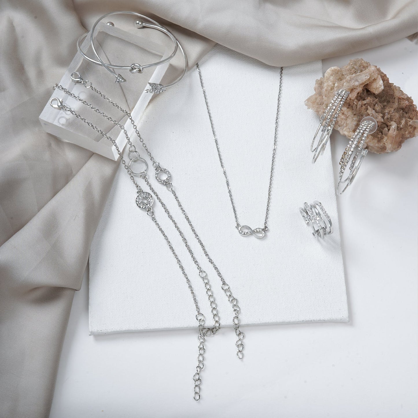 Silver Tassle Jewelry Set