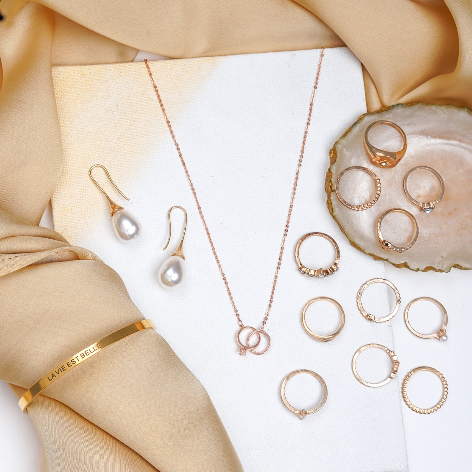 Meret Jewelry Set