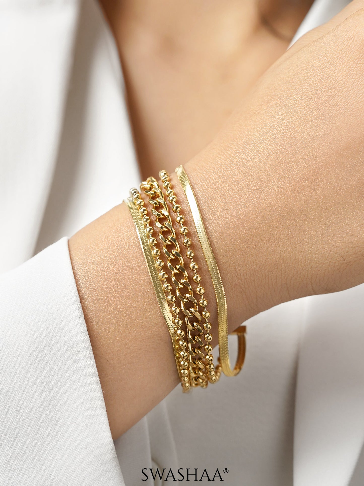 Janet Layered 18K Gold Plated Loose Snake Connel Chain Bracelet