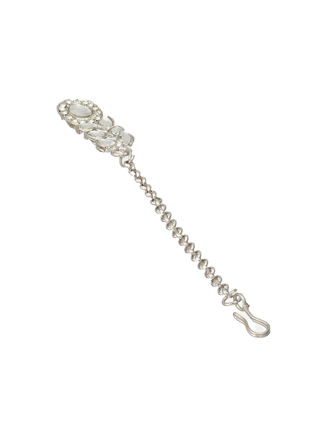 Studded Oval Leaves Silver-Plated Choker Jewellery Set with Maangtikka