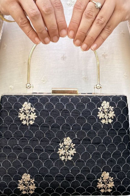 Karim Embroidered Clutch - Black