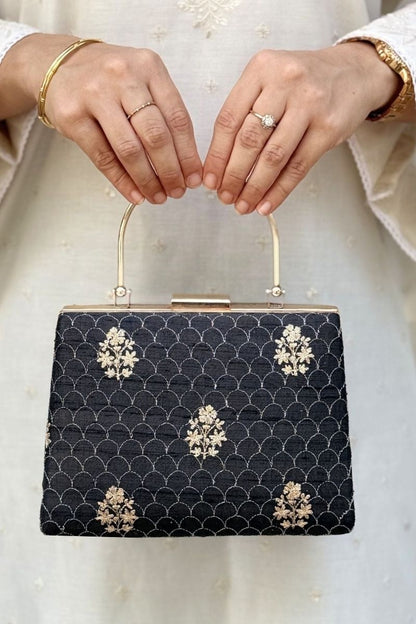 Karim Embroidered Clutch - Black
