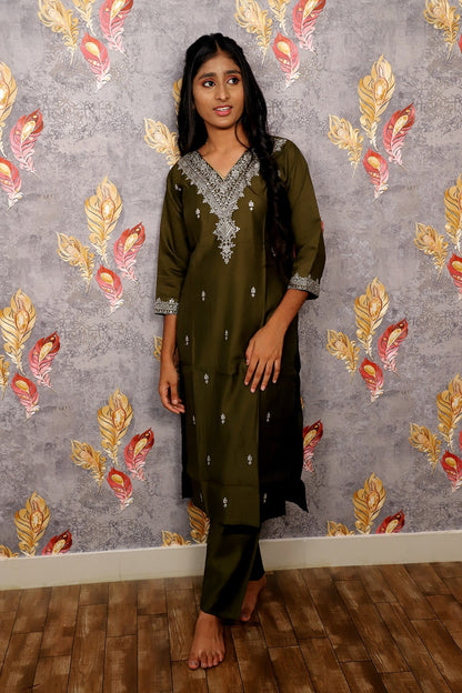 Green Kurti With Floral Design For Women & Girls