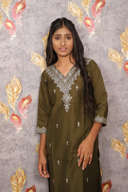 Green Kurti With Floral Design For Women & Girls
