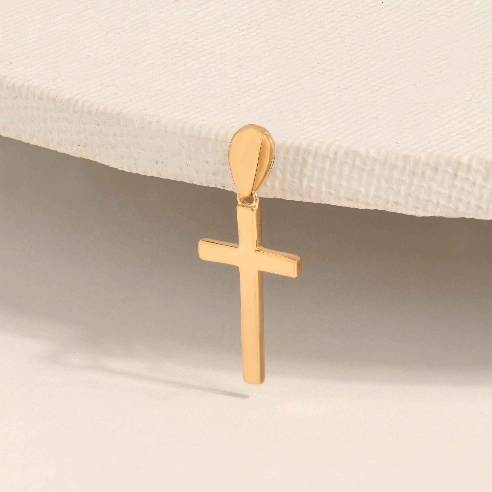 Minimal Cross Silver Pendant