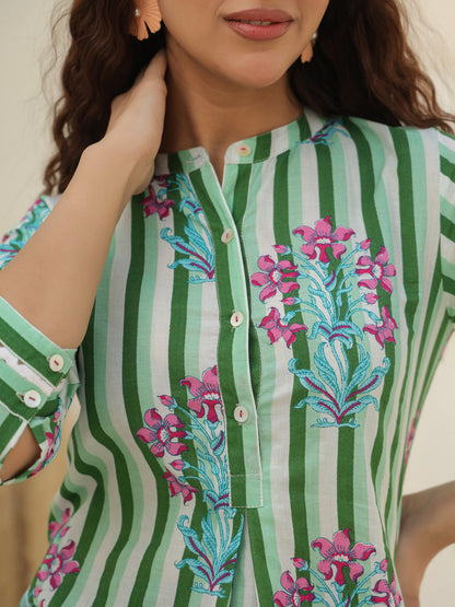 Lightweight floral cotton A-line top