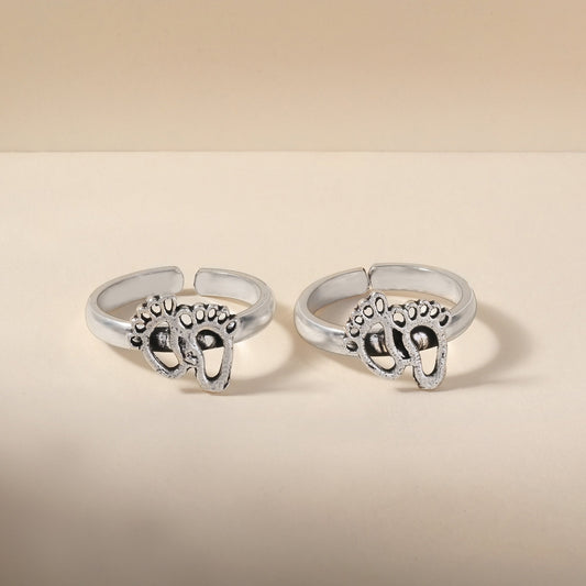 silver toe rings