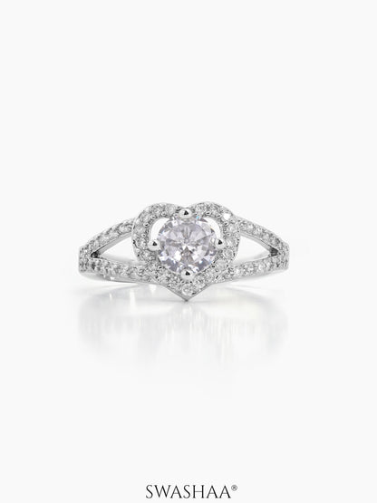 Loven Round Heart-Shaped Silver Diamond Solitaire Women's Ring