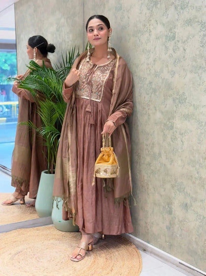 Mal Chanderi Flair Work Kurti Pant Dupatta Set (Ready to Wear) Ethenika.com
