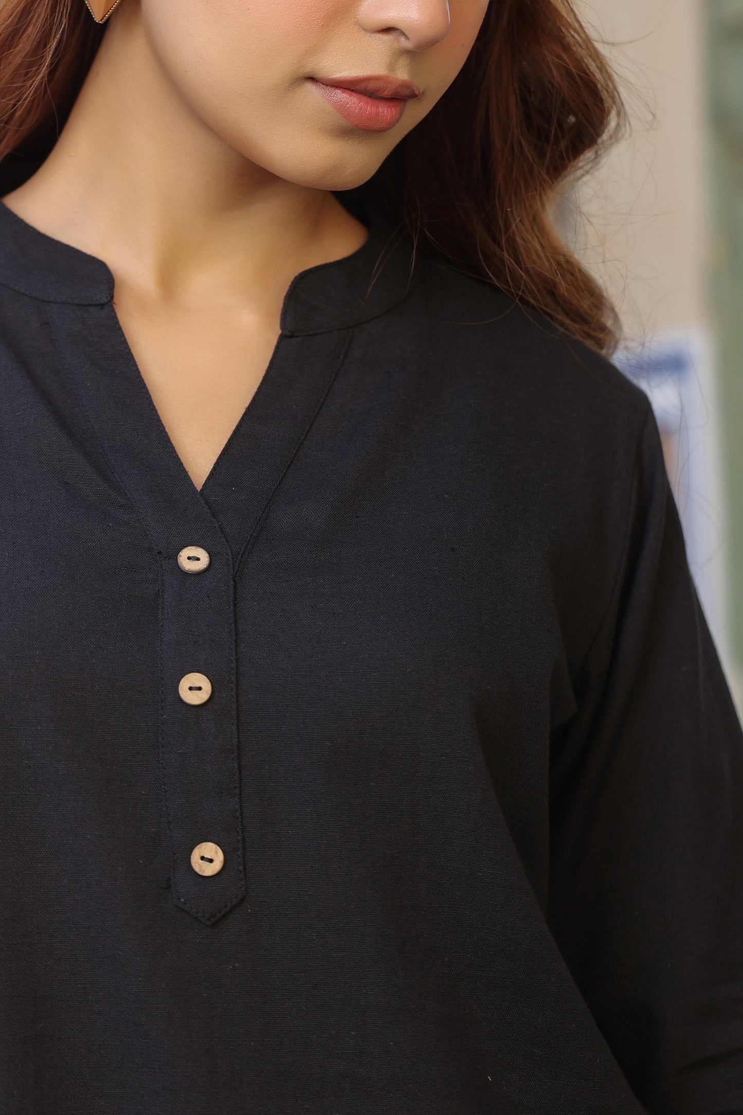 Mandarin neck cotton top black