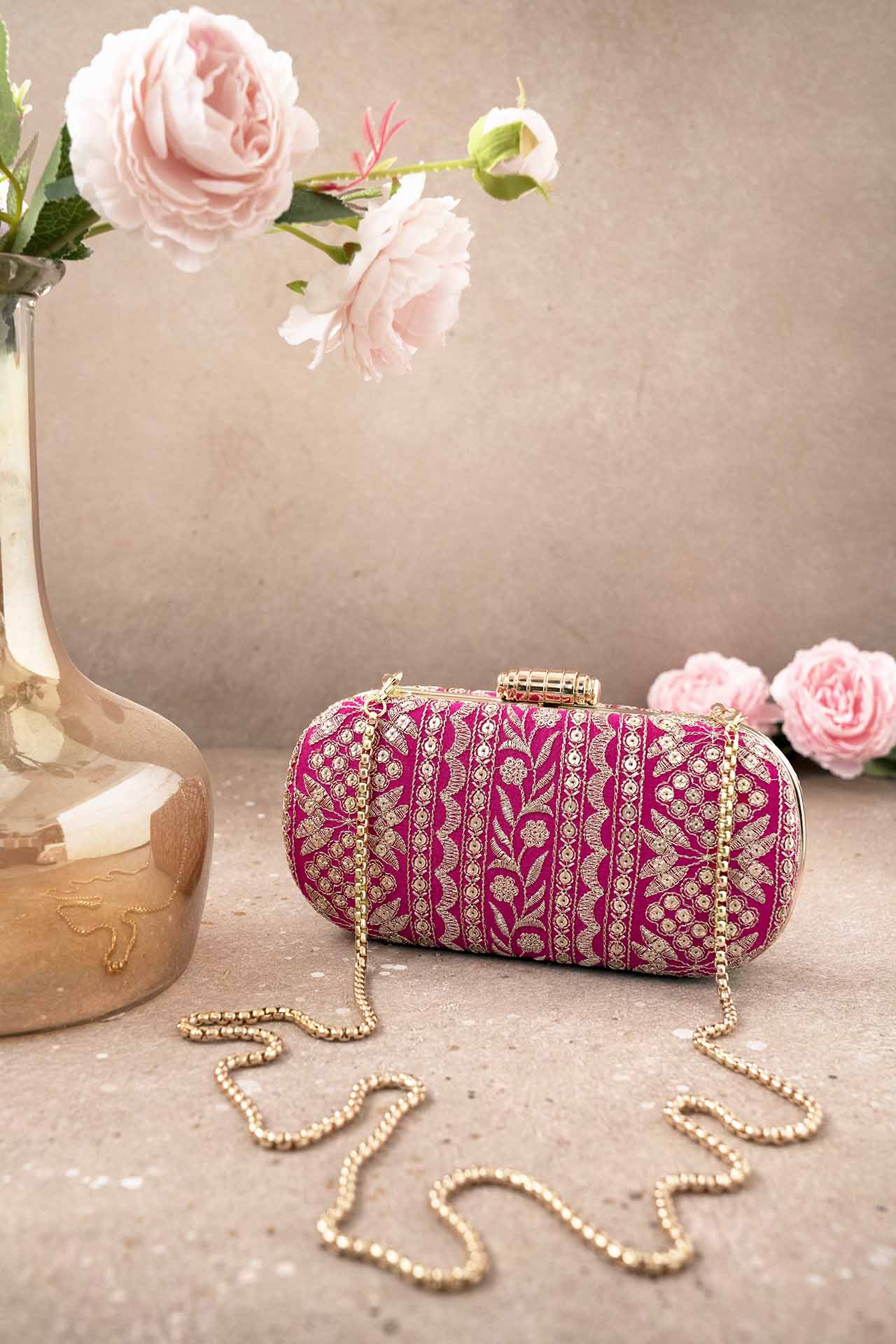 AMYRA - Mirai Embroidered Clutch - Pink