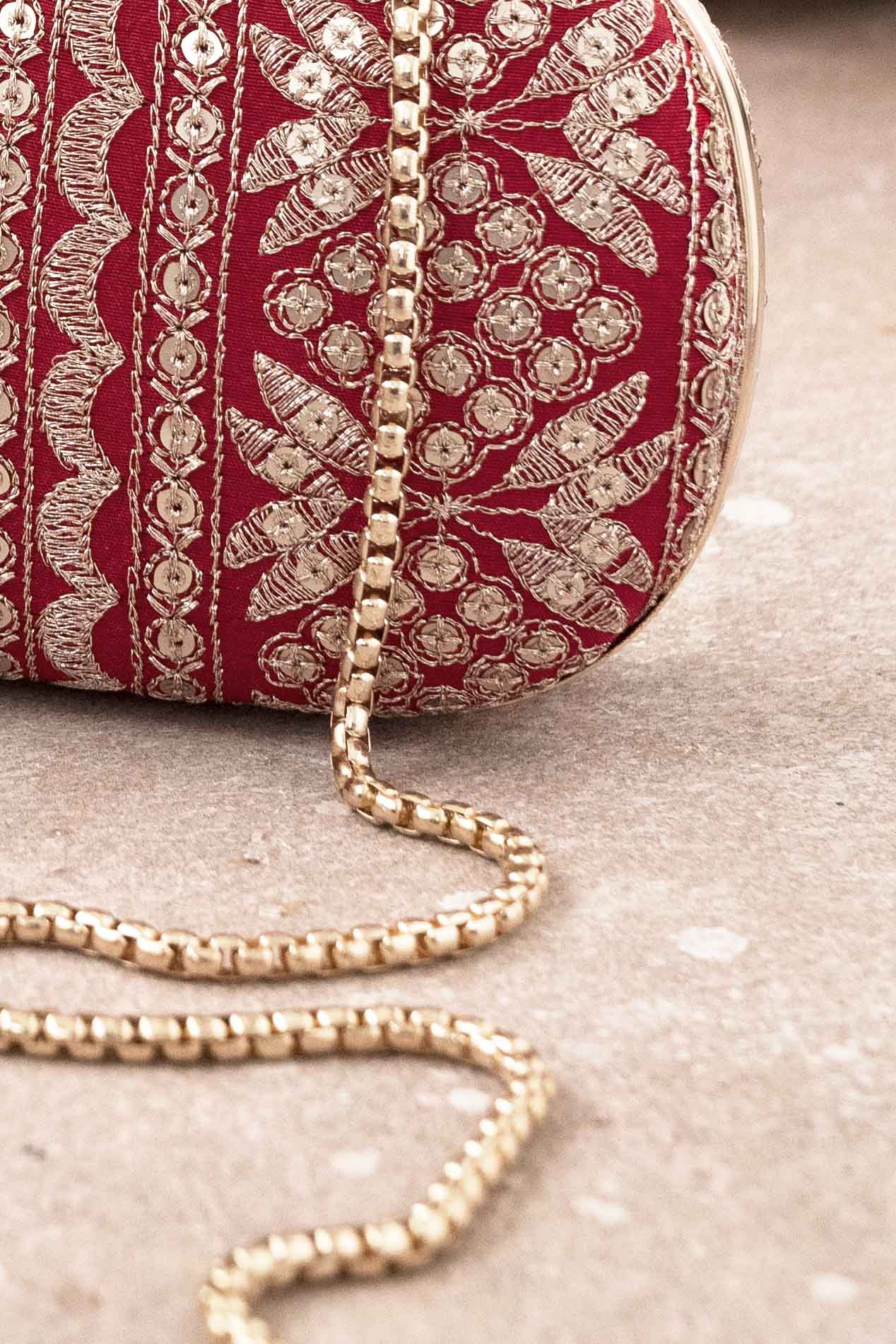 AMYRA - Mirai Embroidered Clutch - Red