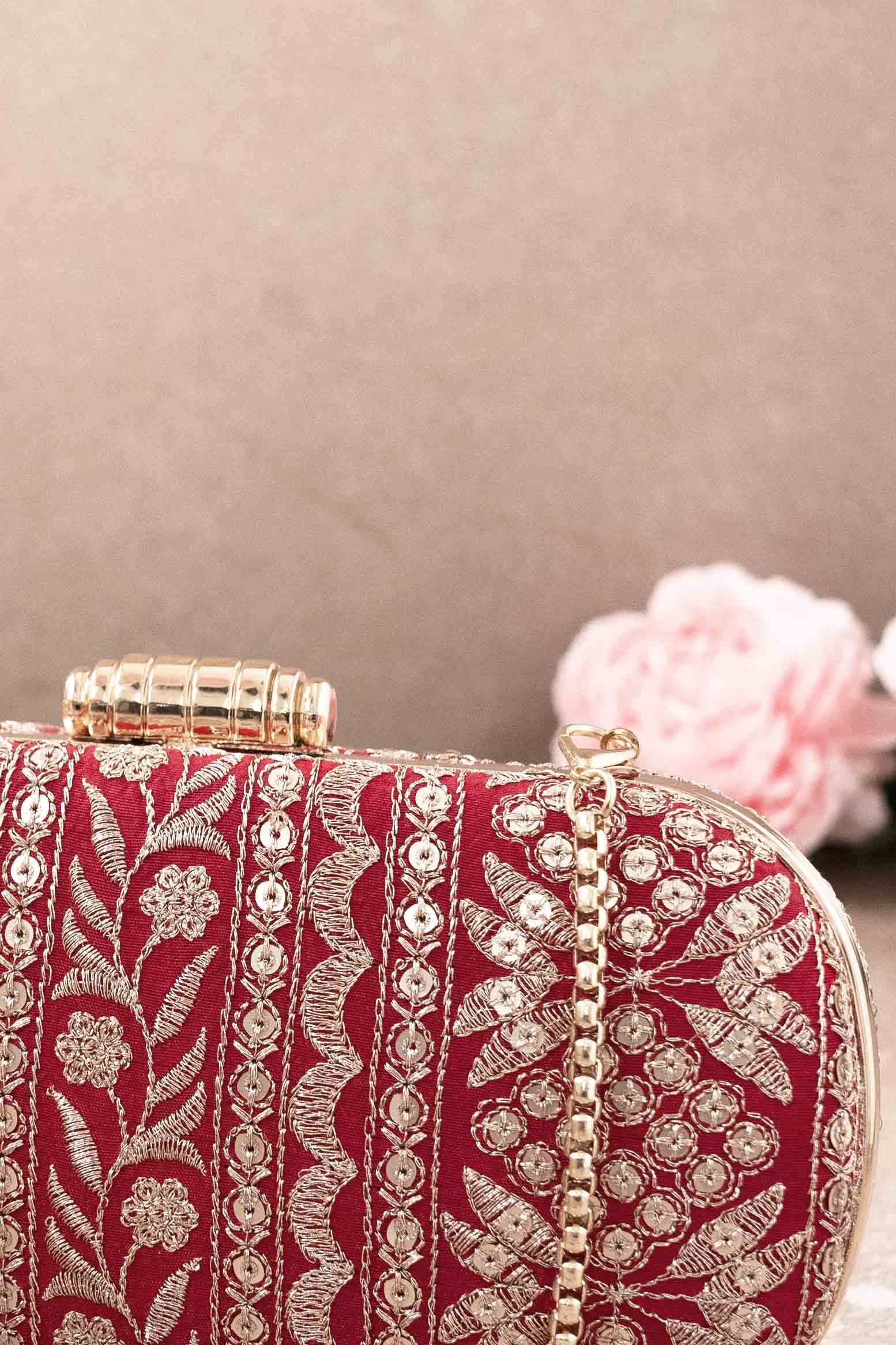 AMYRA - Mirai Embroidered Clutch - Red