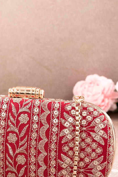 AMYRA - Mirai Embroidered Clutch - Red