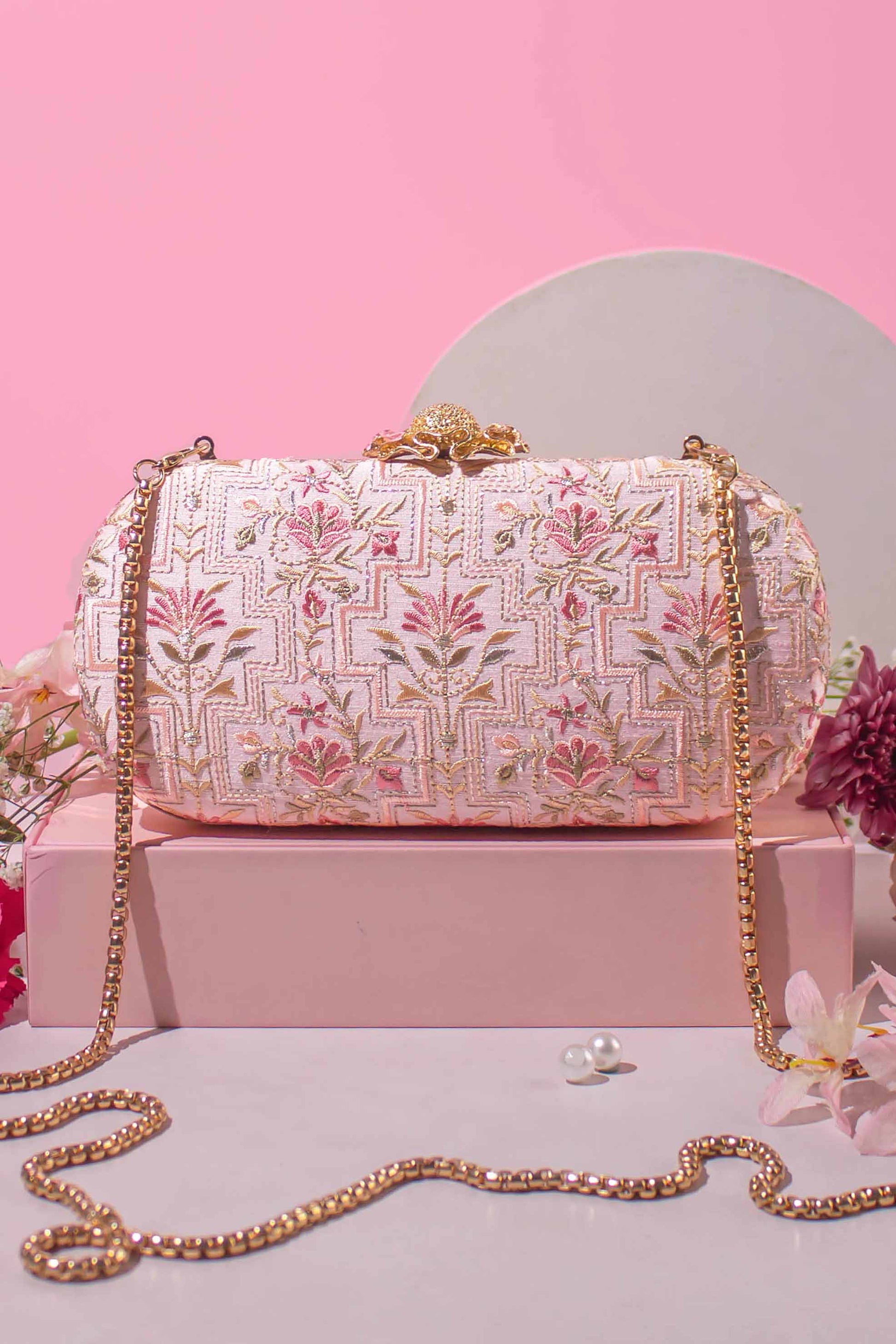 AMYRA - Mogra Capsule Clutch - Baby pink
