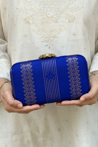 Neela Pure Kanchi Silk Clutch - Blue