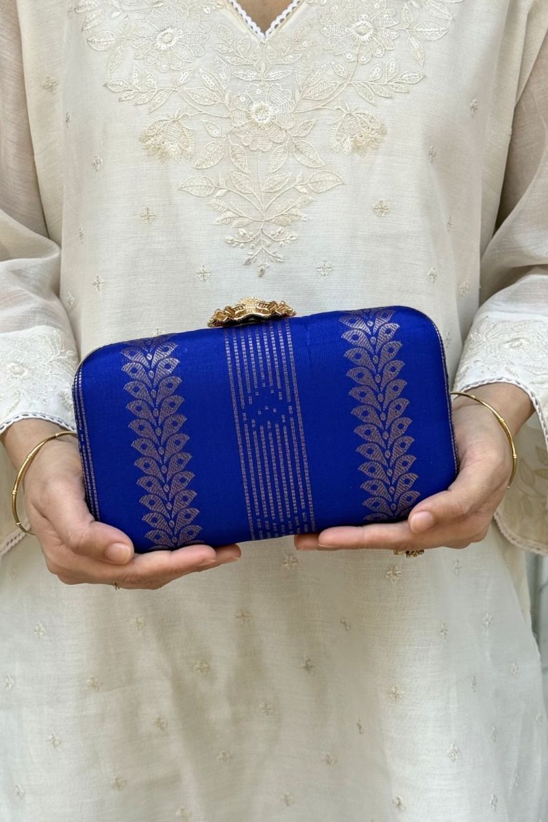 Neela Pure Kanchi Silk Clutch - Blue