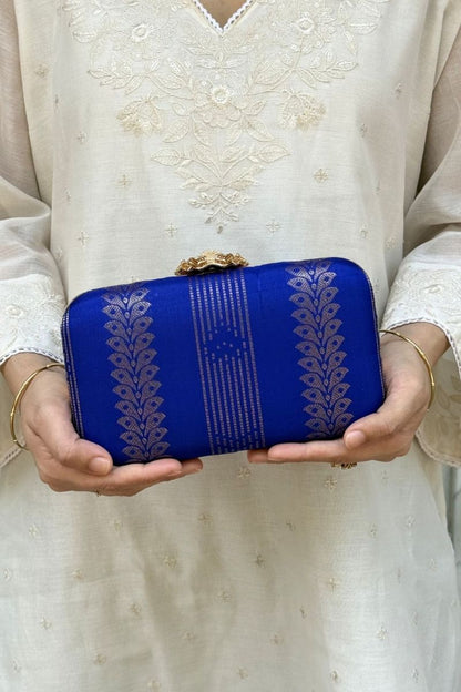 Neela Pure Kanchi Silk Clutch - Blue