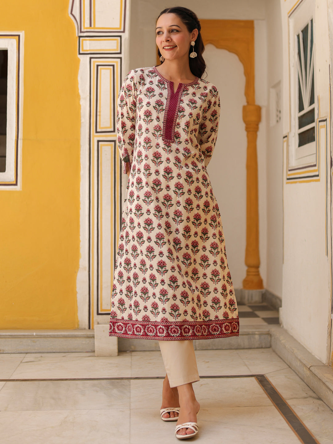 Notch neck ethnic floral kurta