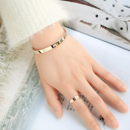 Just Lil Things Artificial Bold Bracelets jltb0280