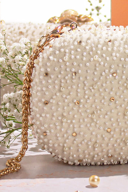 AMYRA - Perla Capsule Clutch