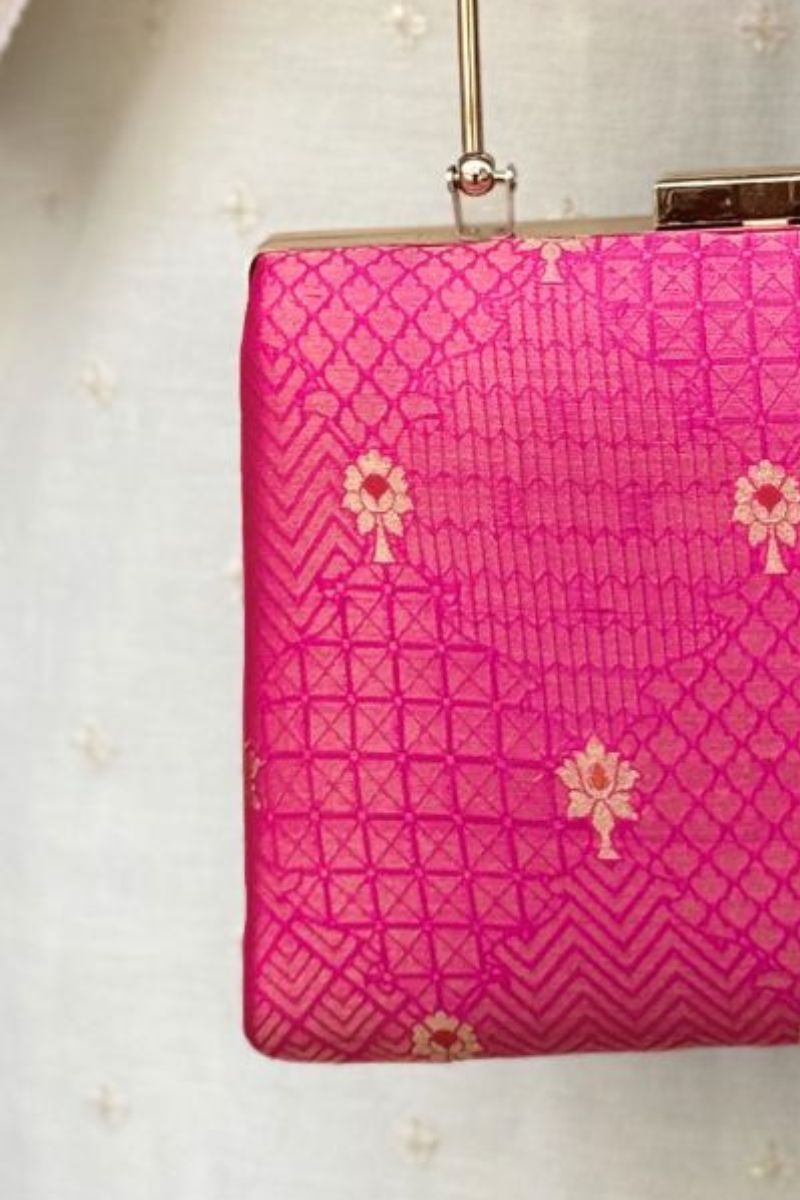 Zahri Silk Clutch - Pink