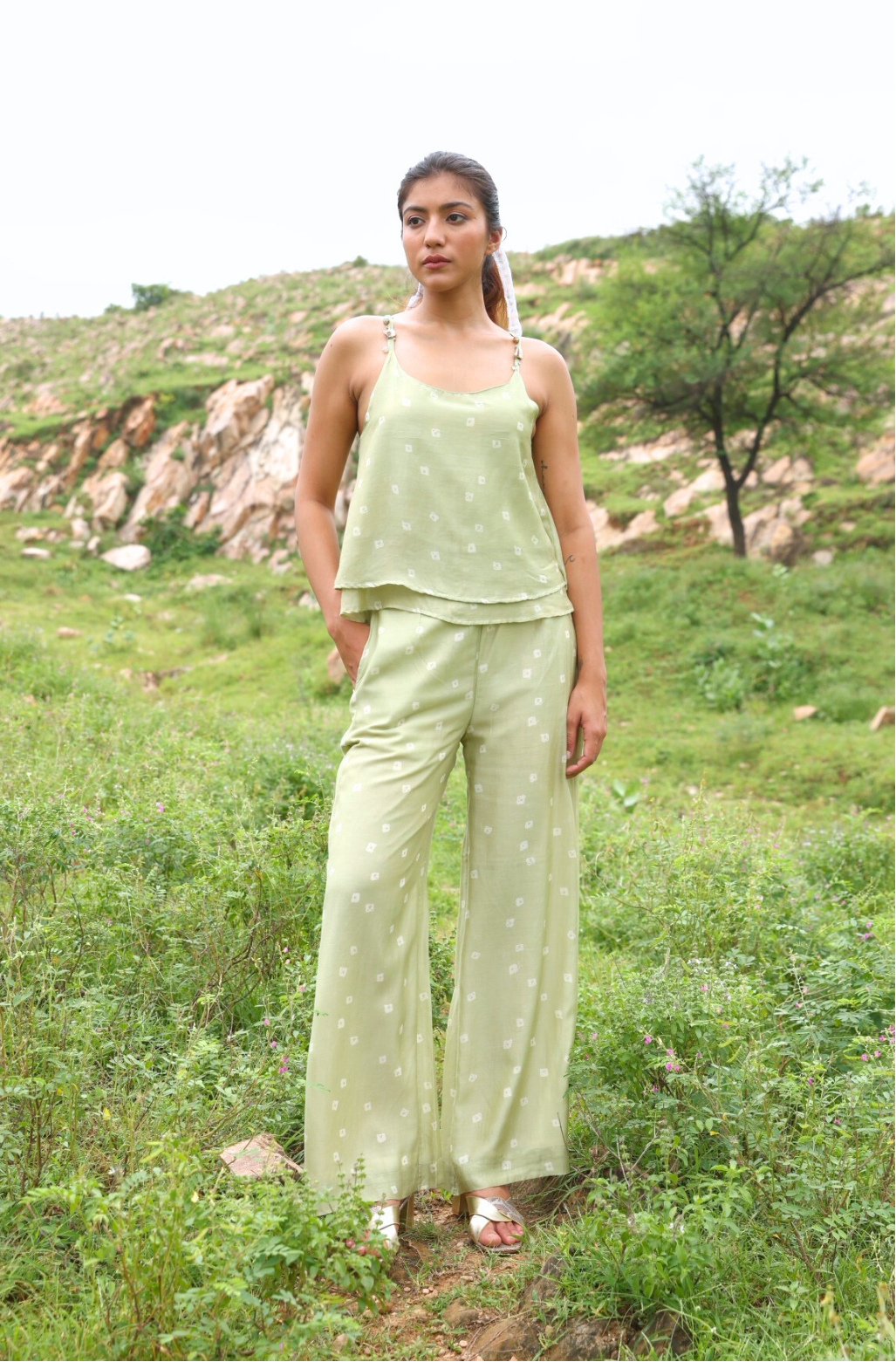 PLAIN JANE MUSLIN SILK TOP