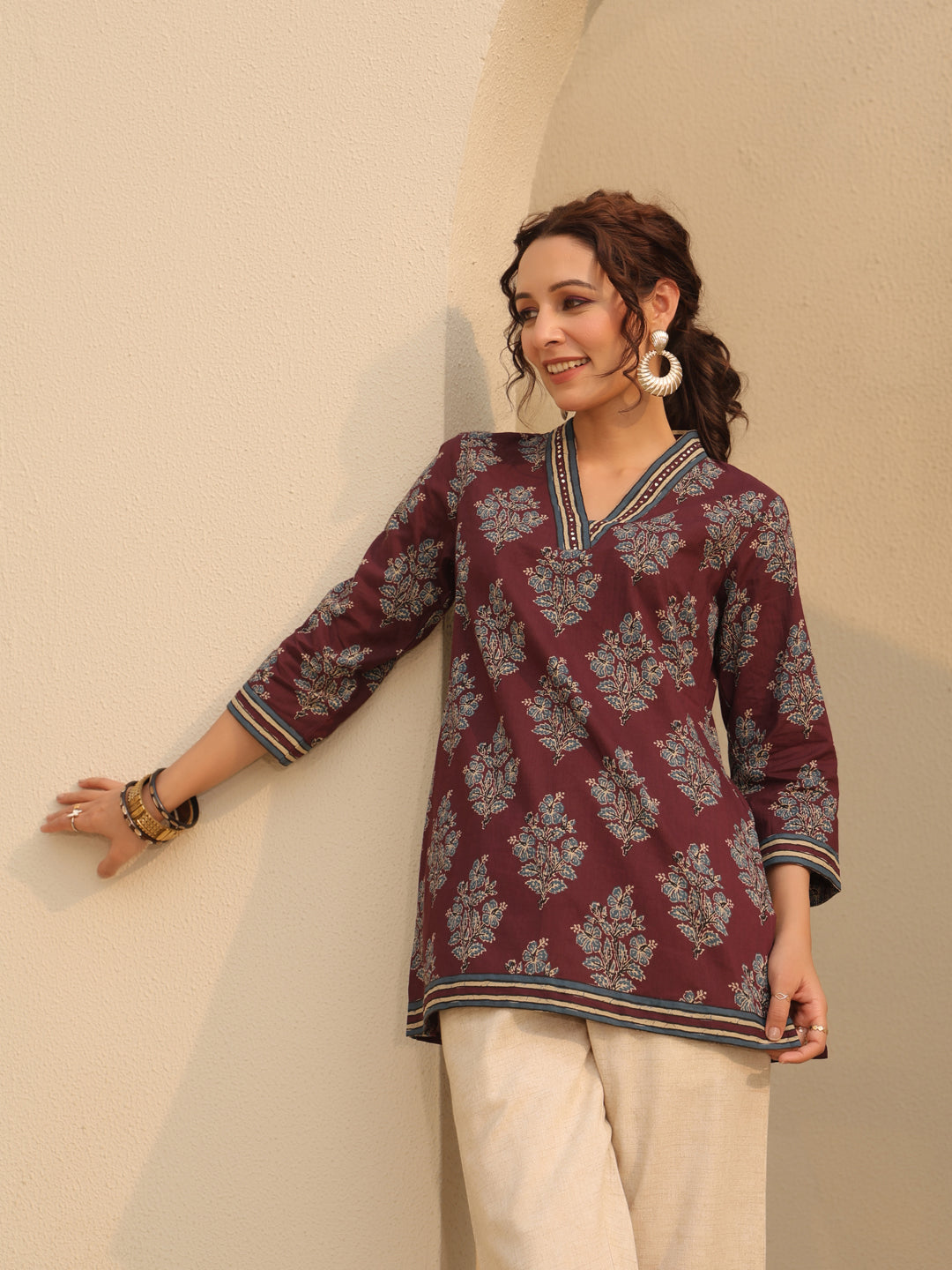 Printed Wine V-Neck Top