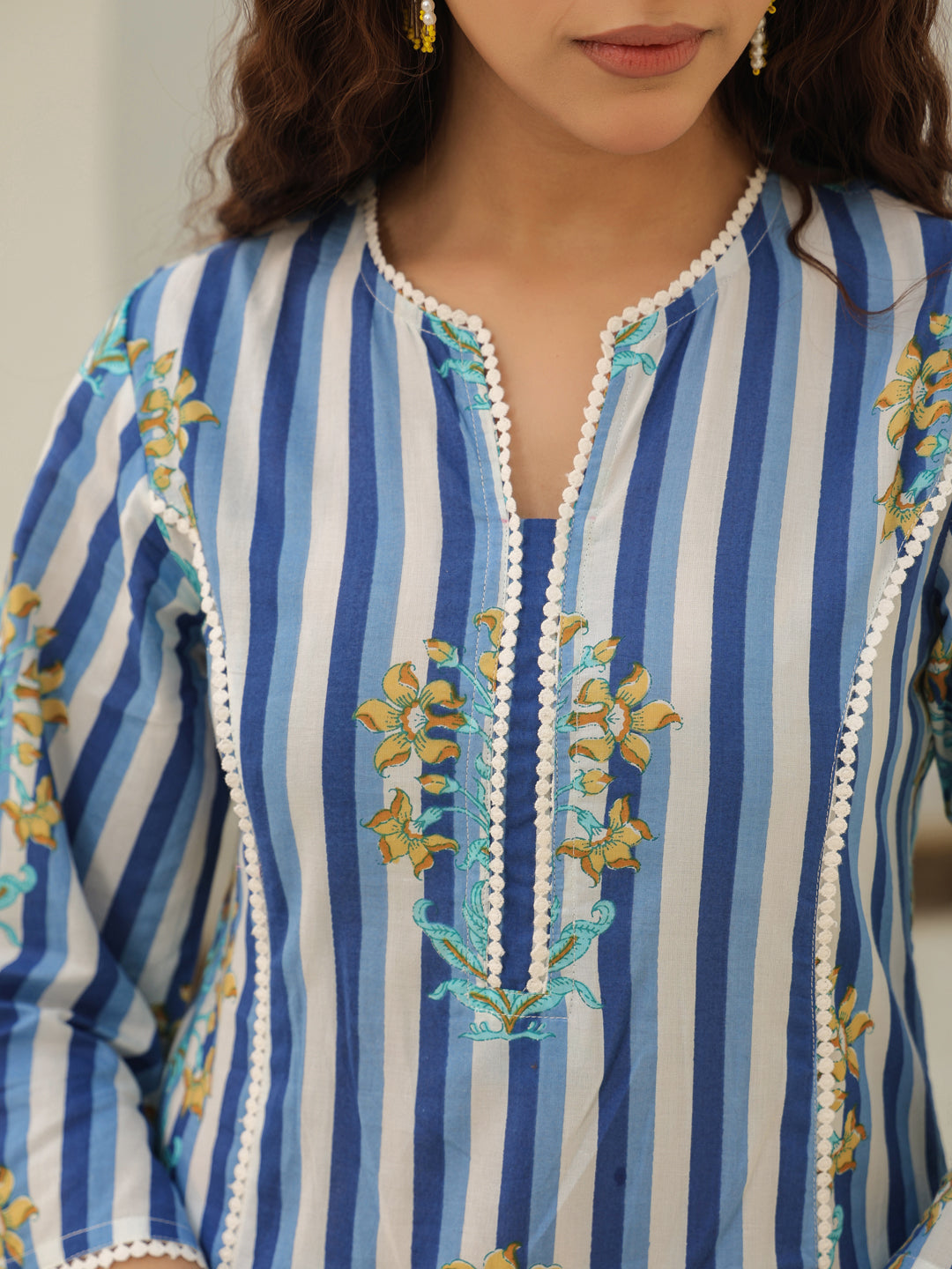 Printed blue kurta for women