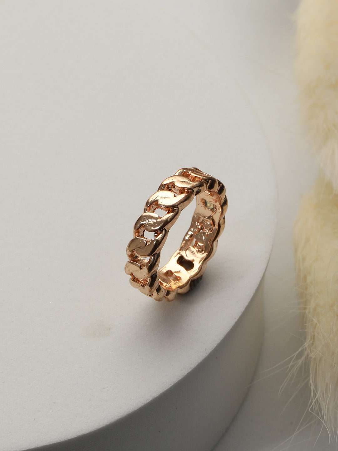 Stylish Link Design Rose Gold-Plated Ring