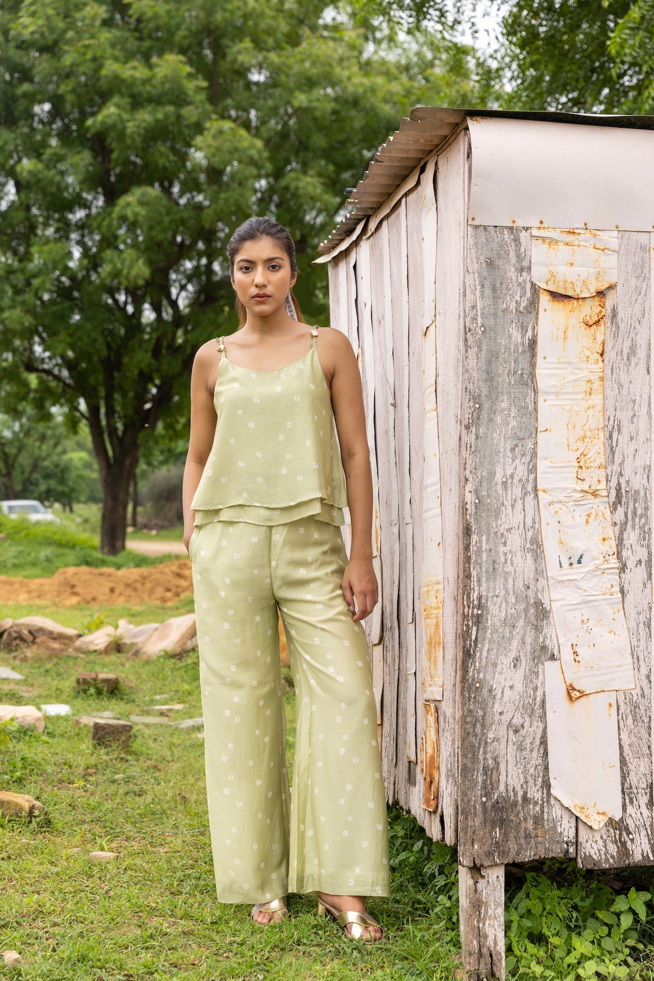 PLAIN JANE MUSLIN SILK TOP