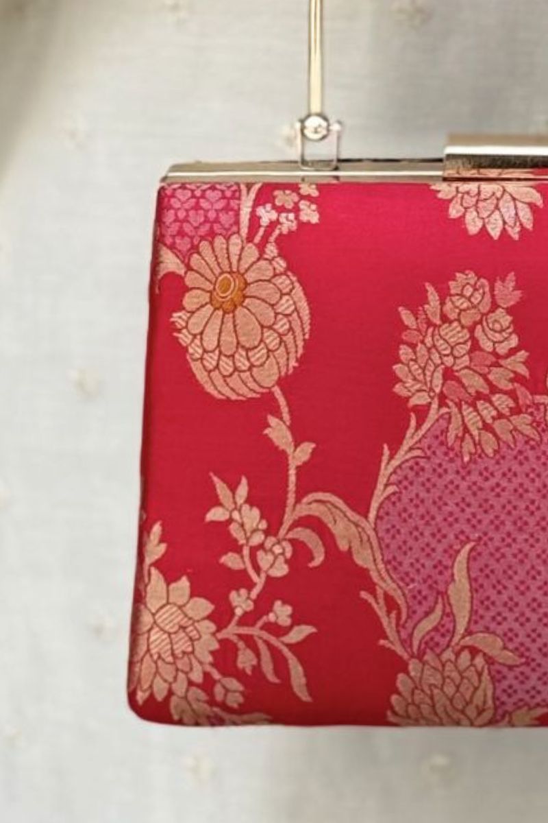 Simar Pure Katan Silk Clutch - Red